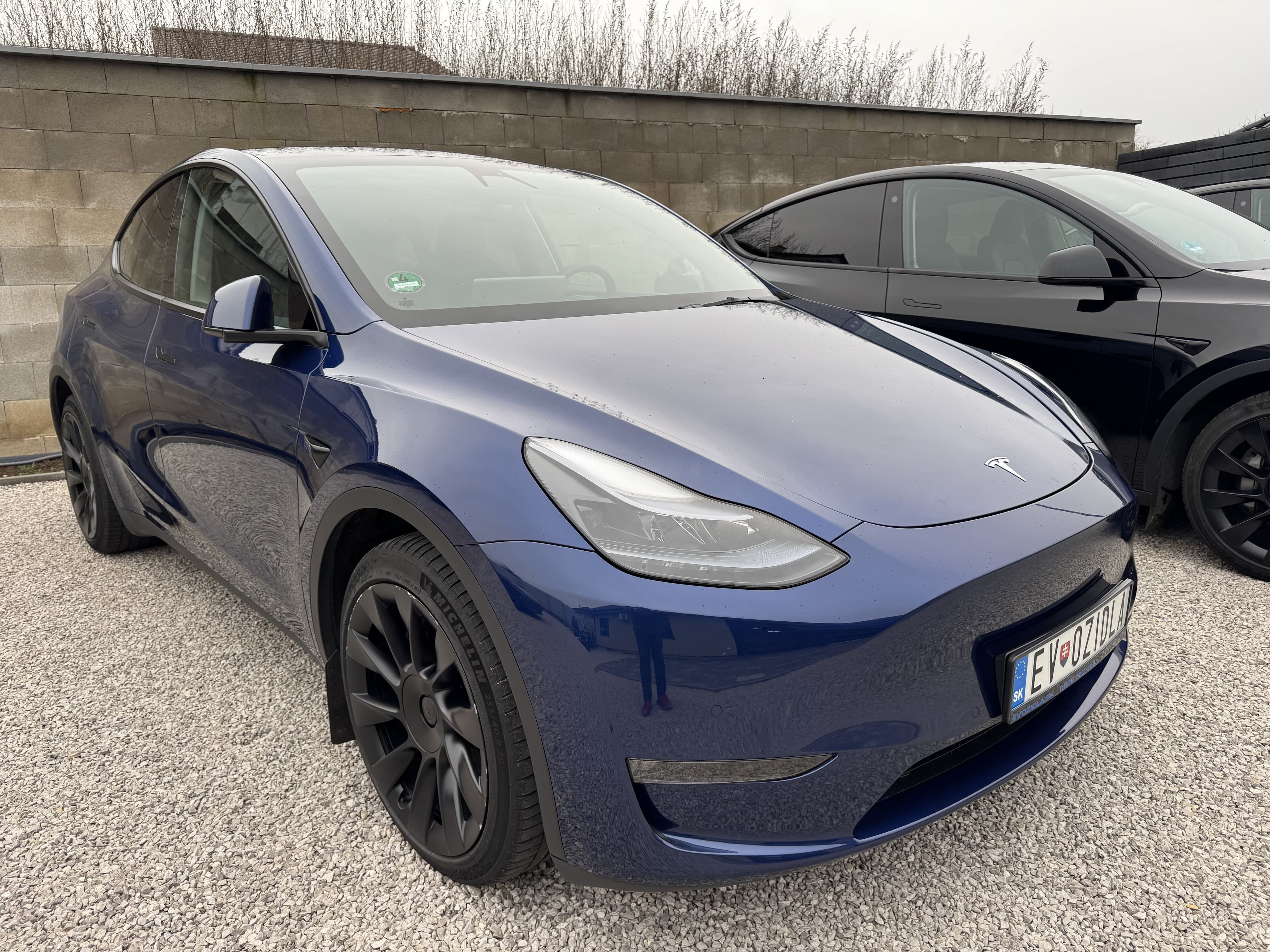 Tesla Model Y LR, AWD