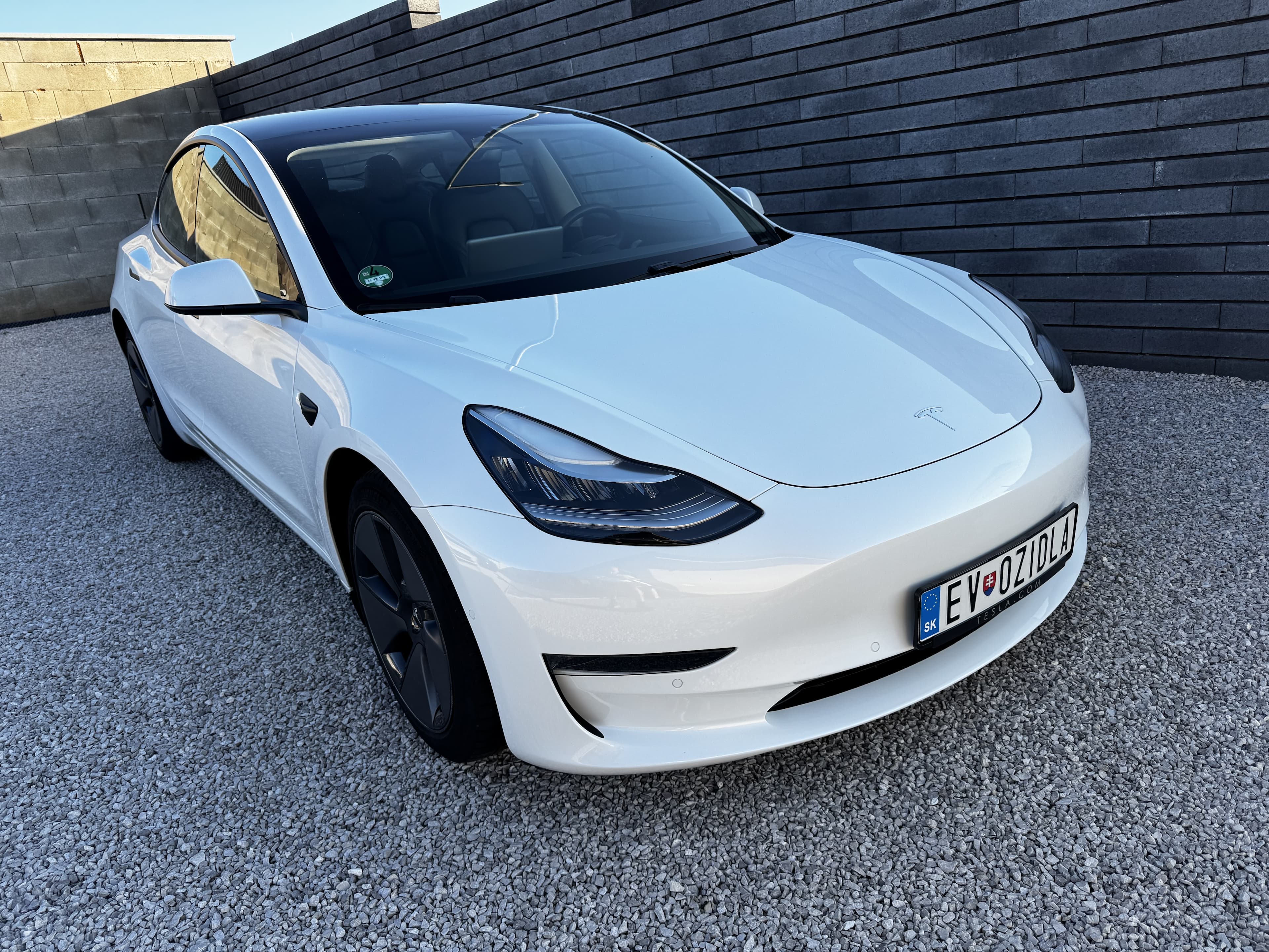TESLA MODEL 3 LONG RANGE AWD REFRESH | SoH 90,4 % | 84 110 km | ŤAŽNÉ | DPH