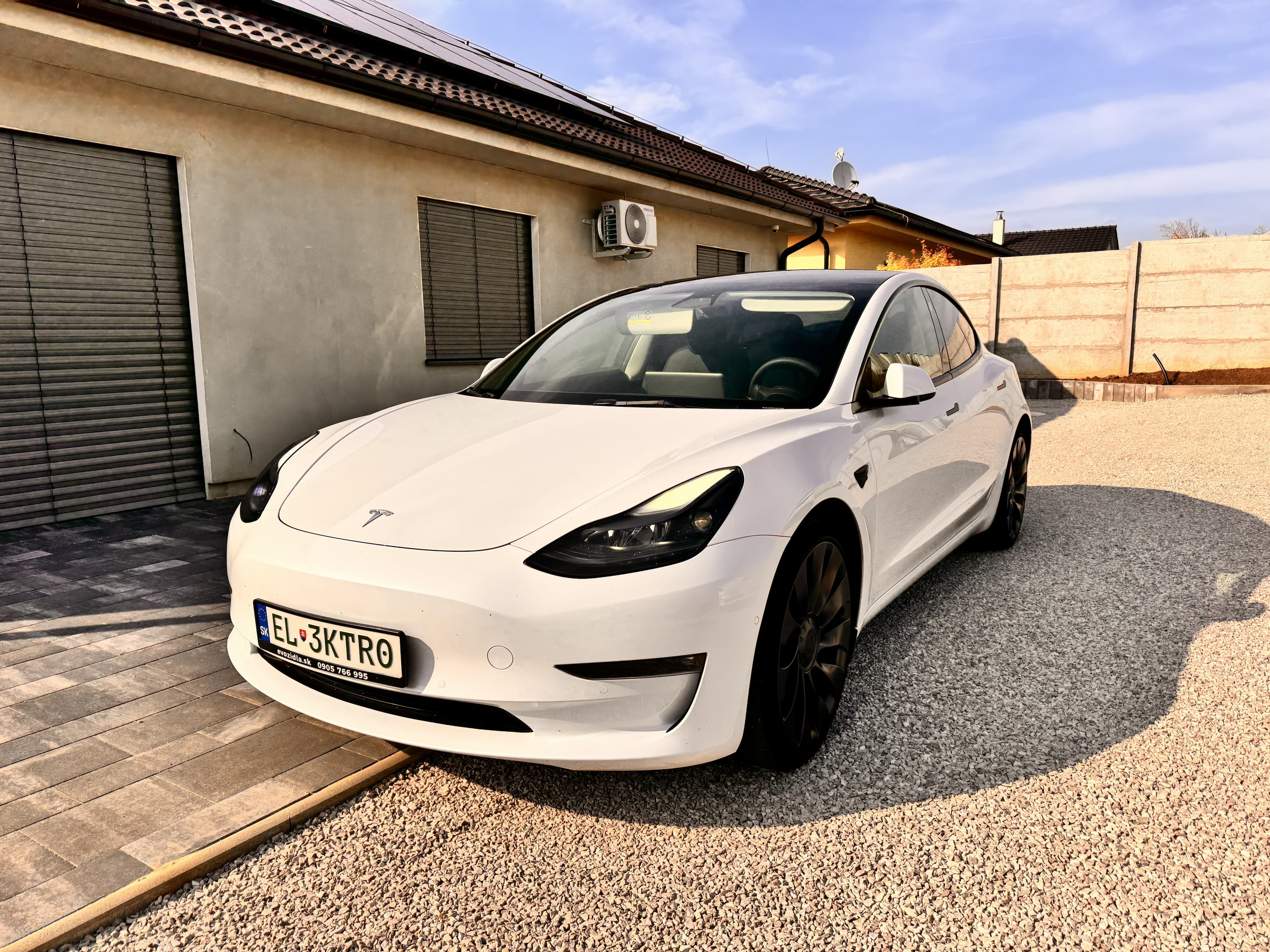 TESLA Model 3 PERFORMANCE FL